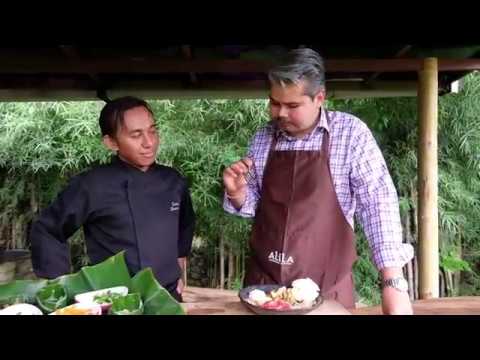 How to make 'Gado-Gado' (Indonesian salad with peanut sauce)