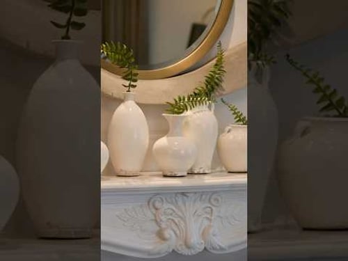 5 EASY STEPS TO CREATE LUXURIOUS STYLING IN YOUR LIVING ROOM #luxurystyling #interiordesigntips