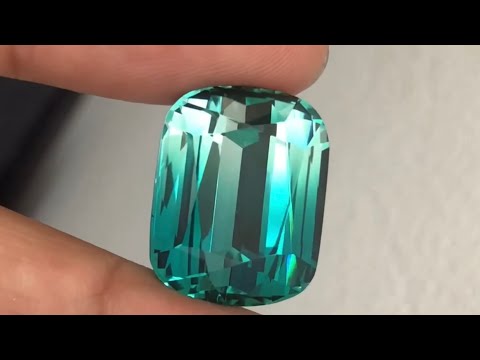 Добыча турмалина. Афганистан