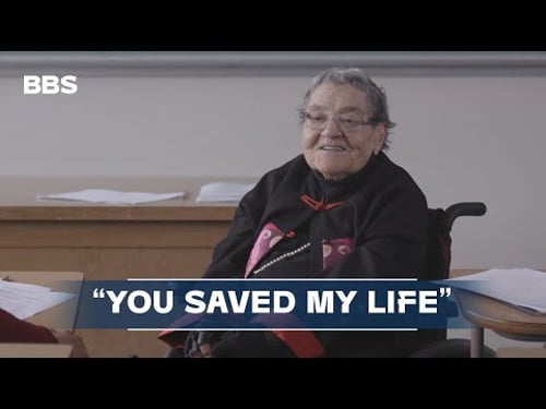 Flossie Lewis (EXTENDED CUT): 94-year-old reunites with students for her last lecture