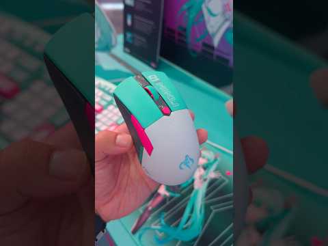 HATSUNE MIKU? @ASUS @asusrog #pcgaming #gaming #anike #miku