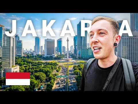 My First Time in Jakarta, Indonesia! (SURPRISING First Impressions) 🇮🇩