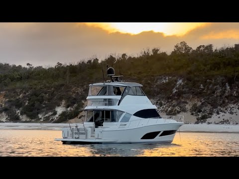Riviera 50 SMY - Whitsundays to Brisbane delivery run!