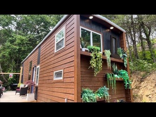 Bill & Carmen Live Tiny on The Mountain Community in their 10βx40β Custom Incredible Tiny Home πΊπΈποΈπ