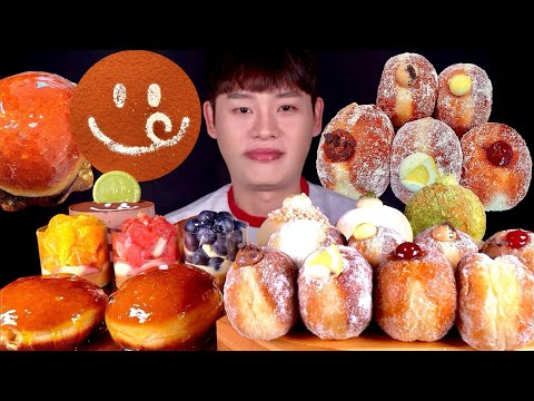 ASMR 오랜만에 노티드수혈😋각종크림이들어간 미니도넛 쌀도넛 초코케이크 먹방~!! Cream Sugar Doughnuts With Chocolate Cake MuKBang~!!