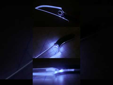 Its Glowing!!! Acrylic Knife I made