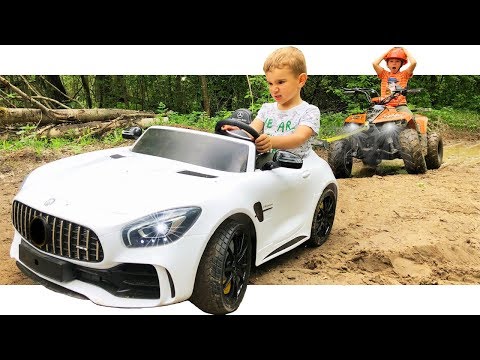 Baby biker Super lev Stuck in the mud Gleb help on Power wheels white Car