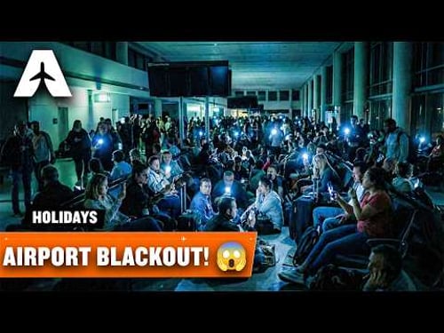 TOTAL AIRPORT BLACKOUT! 😱 Pilot's New Jet FAILS! | Holiday Airline Ep.04
