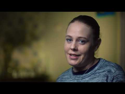 12 Hour Ambulance Wait as NHS Faces Breaking Point | 999: What's Your Emergency?