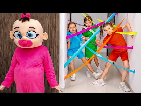 Red Light, Green Light Game! The Giant Doll Is Awake!