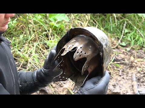 Many military finds from the bottom of the river, excavations on the Iron River, Yuri Gagarin