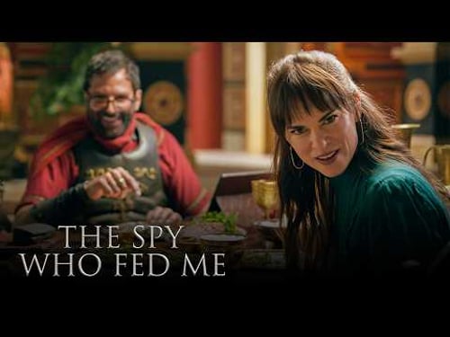 The Chosen’s Joanna Eats Steak & Hams It Up