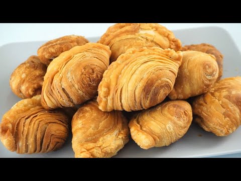 Can't Stop Eating This Layered Chicken Empanada So Crunchy And Tasty❗❗❗