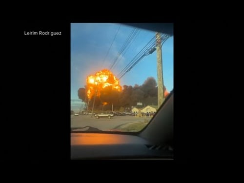 UPS and FedEx grounding MD-11 planes following deadly Kentucky crash