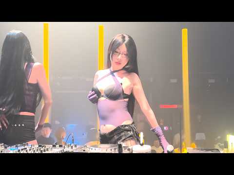 1 Hour | 卢润泽 - 别让爱凋落 (蓝溪Dj浩仔 FunkyHouse Remix 2025) Đừng Để Tình Yêu Phai Tàn - Lư Nhuận Trạch