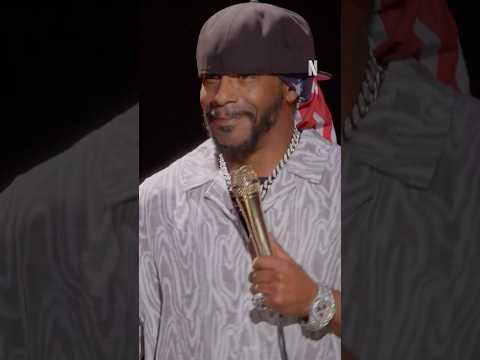 The biggest cry for help possible 🎤 #KattWilliams