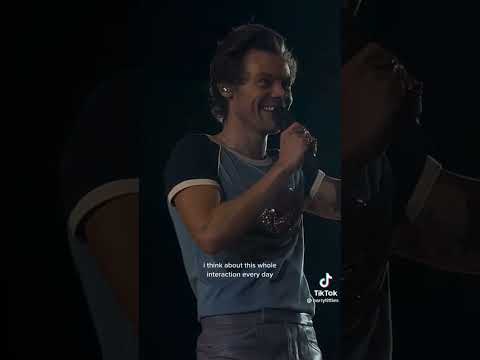 Harry Styles tiktoks that I saved on my phone