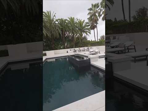 What does $30 M mansion in Beverly Hills hides inside? Let's go on a tour of this luxury estate