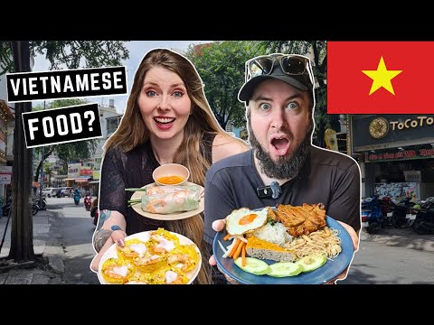 We Ate THE BEST FOOD in SAIGON, VIETNAM π»π³ - 10 MUST-TRY Dishes of HO CHI MINH CITY