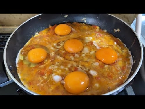 How to cook eggs better than sunny side up! The simple dish that I love the most!
