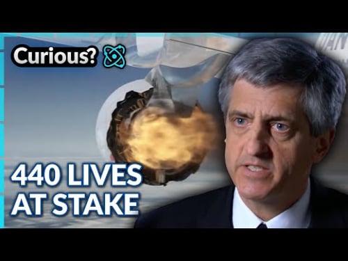 Qantas Flight 32 A380 Engine Explodes Over Singapore | Mayday: Air Disaster