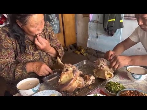 昨天雇人剪的羊毛 今天卖了 你们猜猜卖了多少……