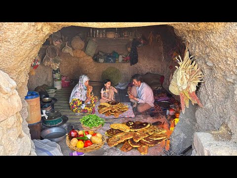 MEAT PIROZHKI | Delicious Local Fried Buns | Villager Life