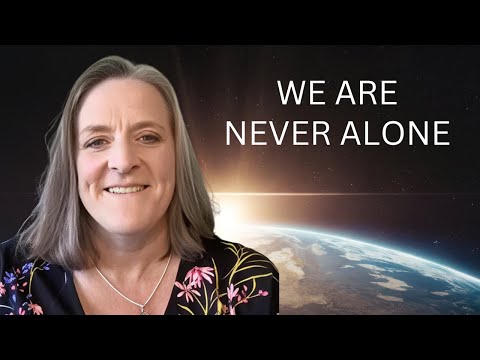 Woman Dies and Meets Her Grandmother On The Other Side NDE | Laura McGlynn