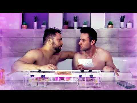 I Took A Bath With Mizkif - In the Tub w/ AustinShow