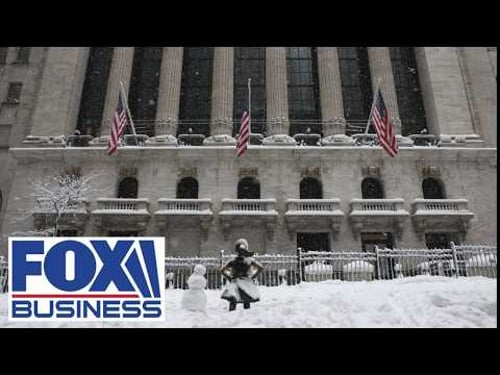 Everyone is 'on the edge of their seats,' investing expert says