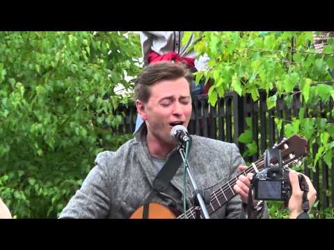 Песня на стих Есенина С А Вижу сон Дорога черная в исполнении Сергея Безрукова