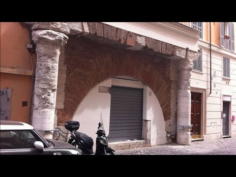 7 Roman Buildings Hidden in Plain Sight