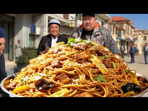 【大胃王挑戰】挑戰和「2元支書」一起送飯給留守老人!滿滿一大盆滷面,劲道爽滑大口吃著真滿足|Food Challenge【櫻木花胖】