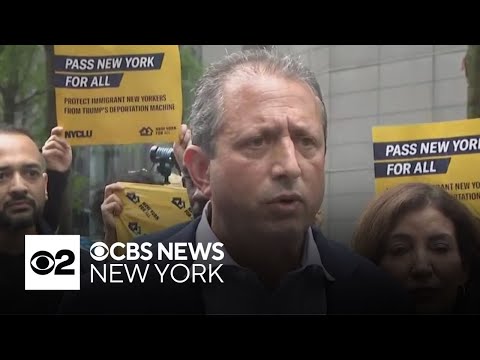 Brad Lander speaks out after being arrested by ICE agents in NYC