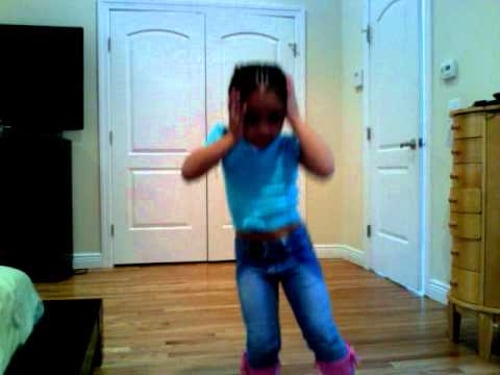 Funny Girl Dancing PEPE