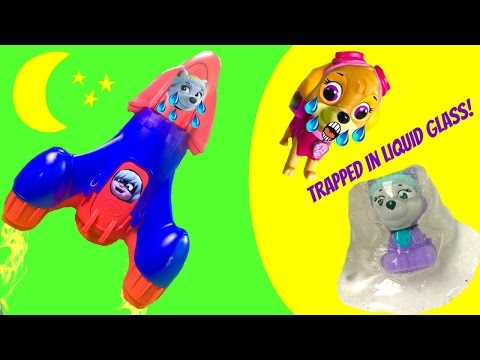 PJ Masks Luna Girl Traps Everest in Liquid Glass