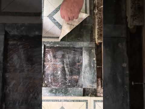 Asbestos Floor Tiles: How to tell if your old house flooring may contain asbestos