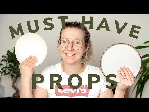 MUST HAVE FOOD PHOTOGRAPHY PROPS | Improve Your Food Photos