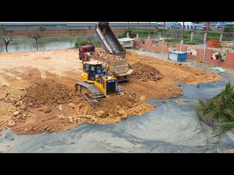 Move On Stones Task! Skill Bulldozer SHANTUI Strongly Pushing With Dump Trucks Team 25t