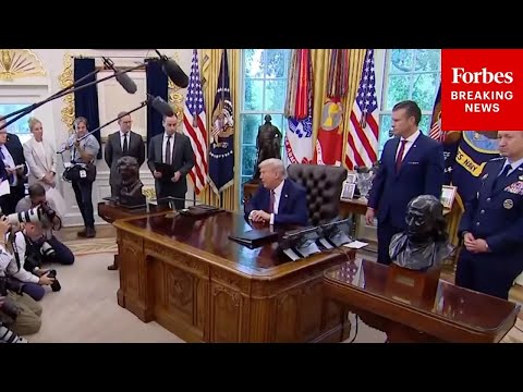 WATCH LIVE: Trump Signs Executive Orders In The Oval Office On 6th Day Of Government Shutdown
