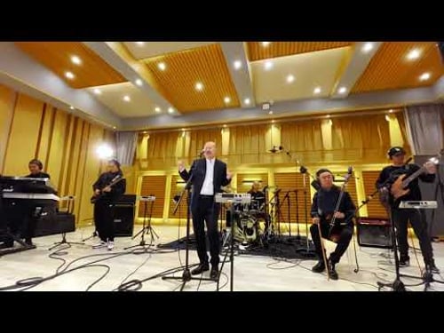 Би Монгол Хүн - Тэнгэр, Ариунбаатар Bi Mongol Hun - Tenger , Ariunbaatar