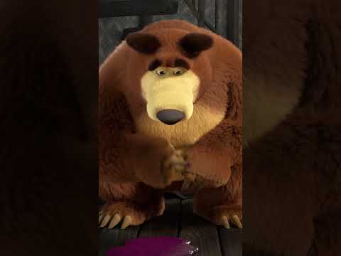 Самые вкусные зимние запасы 🍯🍓 #Shorts #машаимедведь #ОсторожноДвериЗакрываются #MashaandtheBear