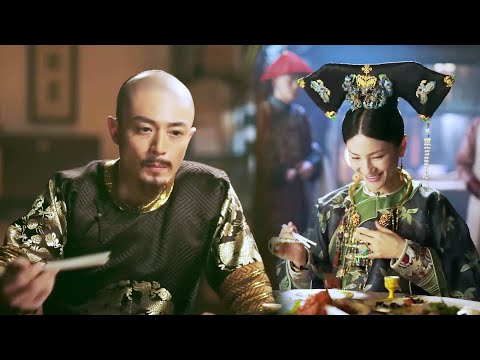 Ruyi gave Concubine Chun a necklace. When the emperor found out that Concubine Jia was behind it