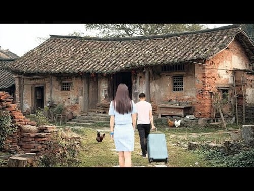 A hardworking daughter and her father renovated a dilapidated house in a small town