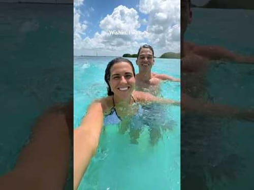 Can this please be the trend of the summer๐ซ Iโm obsessed! #transition #travelcouple #summer