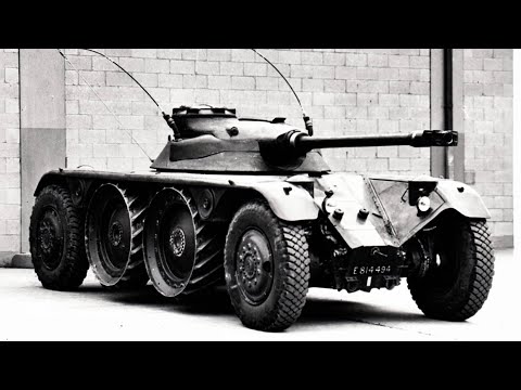 Французская безумная машина с 8 колесами и 2 водителями