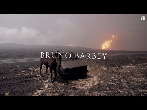 Learning Storytelling With A Master Street Photographer.