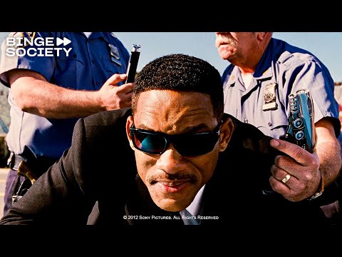 Men In Black Saga: Funniest Scenes!