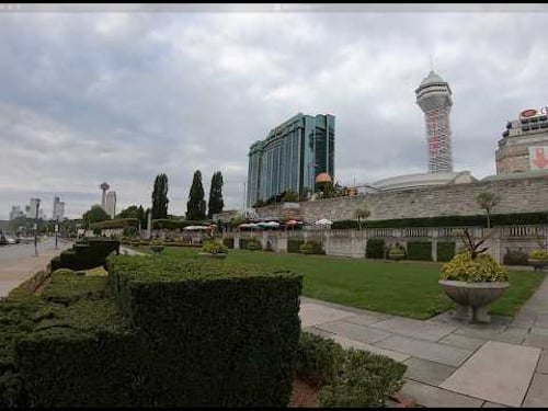 Niagara Falls Walk Part 3