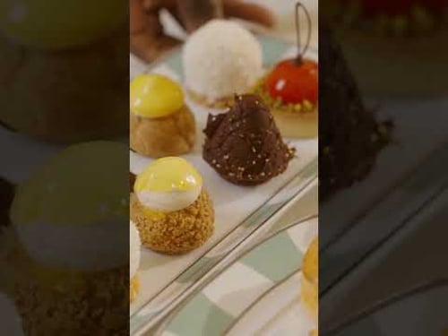 A Festive Afternoon Tea at Claridge’s #shorts